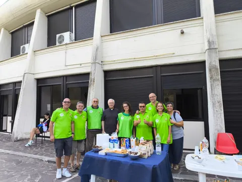 Giubileo dei giovani: accoglienza in parrocchia dei pellegrini francesi e portoghesi – foto 20