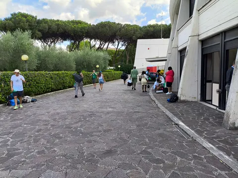 Giubileo dei giovani: accoglienza in parrocchia dei pellegrini francesi e portoghesi – foto 18