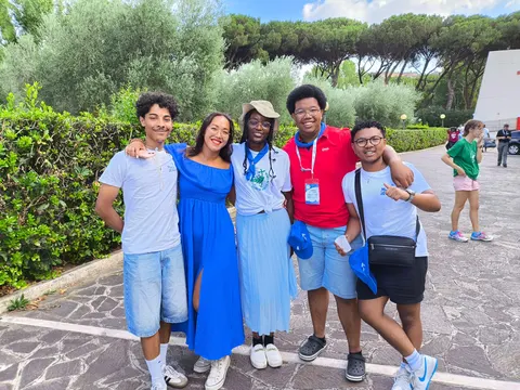 Giubileo dei giovani: accoglienza in parrocchia dei pellegrini francesi e portoghesi – foto 5