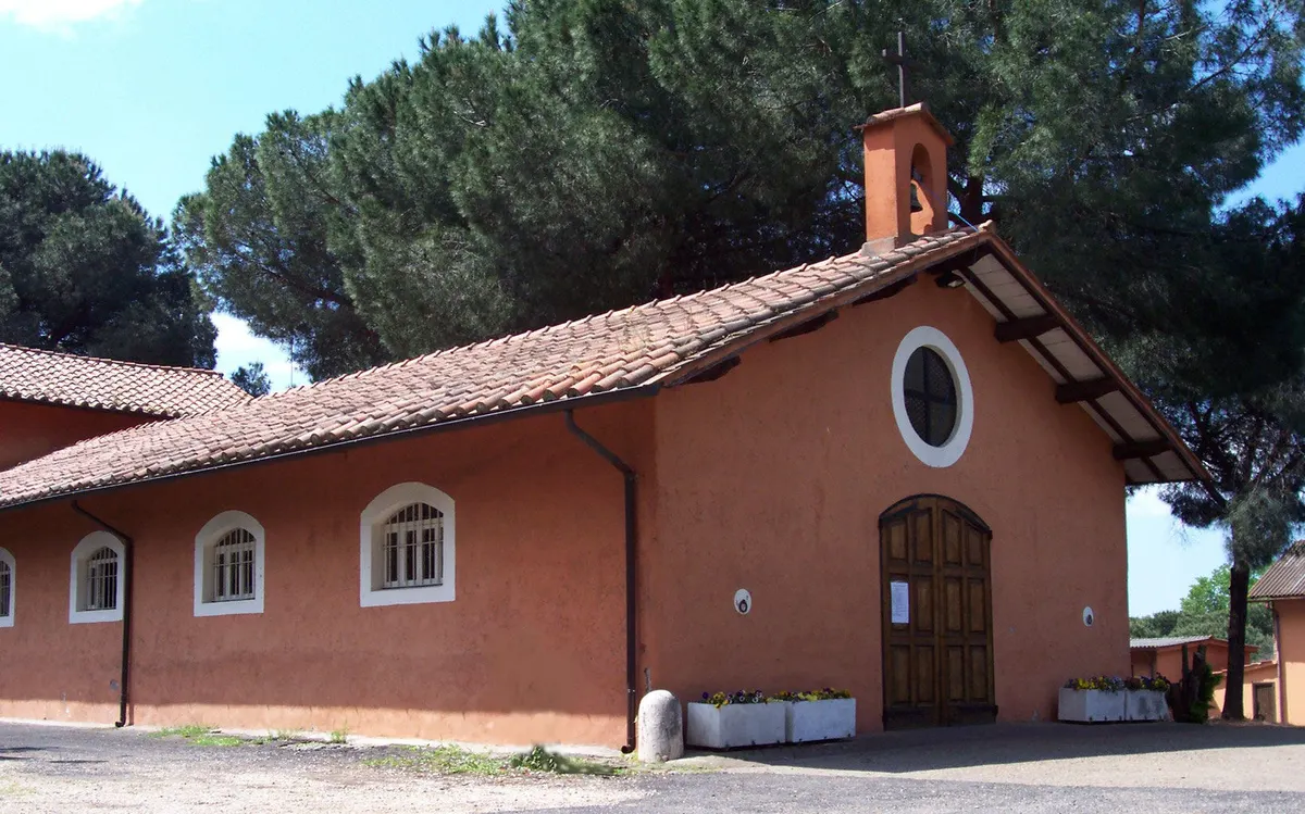 La cappella Stella Maris, prima chiesa di Mostacciano