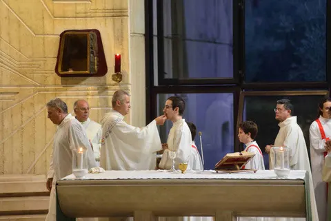Messa di addio del parroco e dei Carmelitani – foto 12