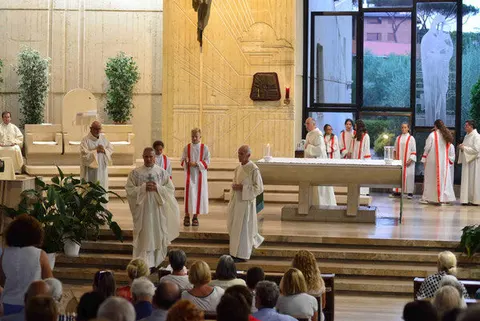 Messa di addio del parroco e dei Carmelitani – foto 3