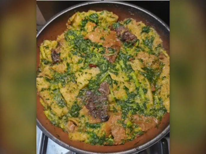 Panecotto con cime di rapa e salsiccia in padella
