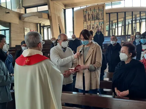 Sabato Santo – Unzione della catecumena Giulia – foto 7